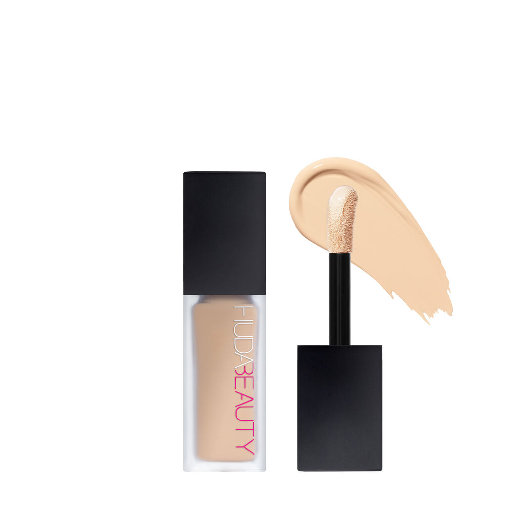 Huda Beauty Fauxfilter Luminous Matte Liquid Concealer