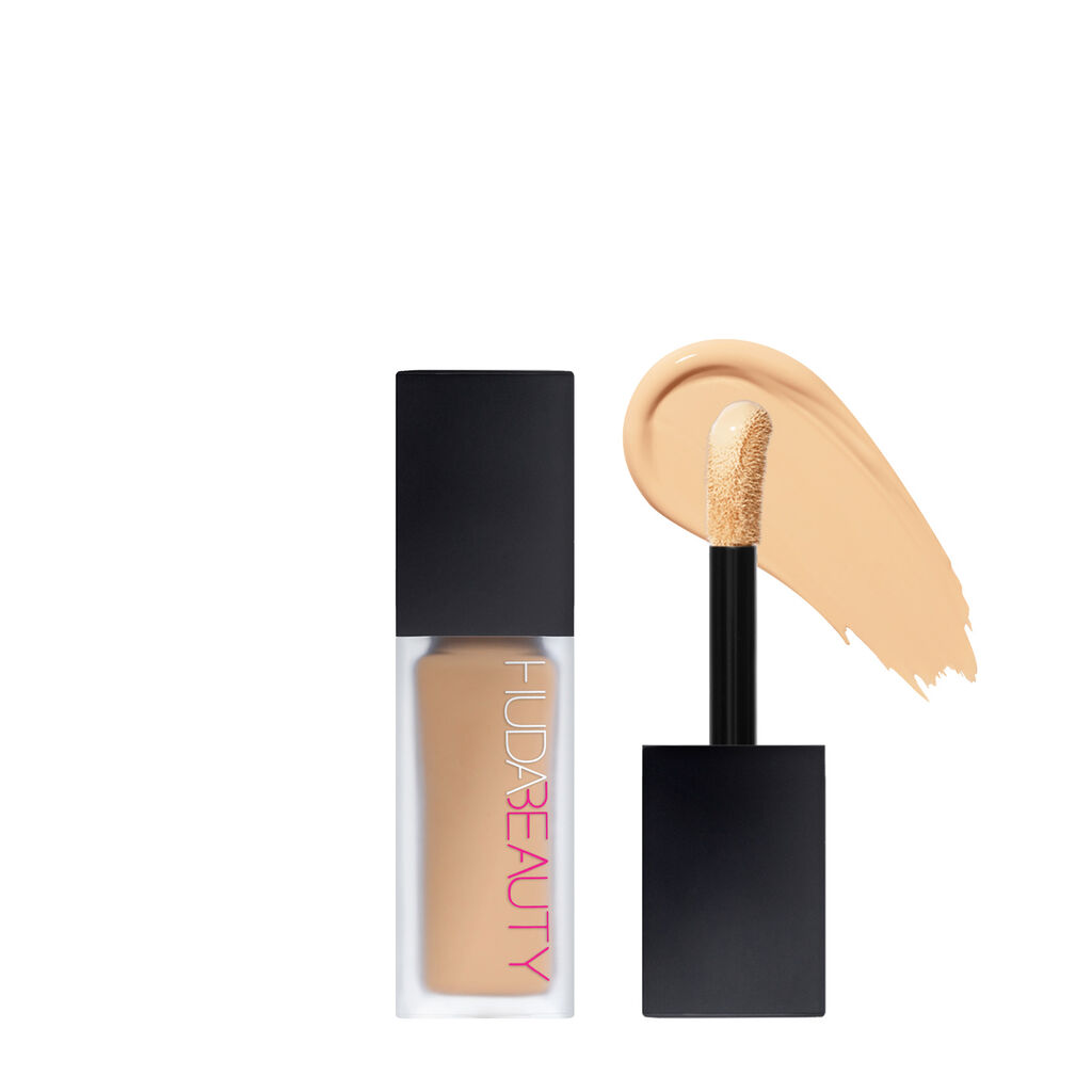 Huda Beauty Fauxfilter Luminous Matte Liquid Concealer